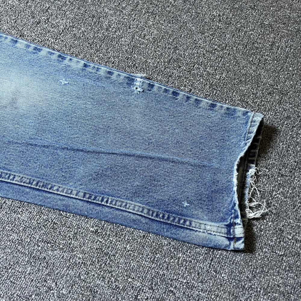 L.L.Bean Classic Fit Jeans 37x29 Light Wash Distressed Straight Leg Denim - Picture 12 of 16